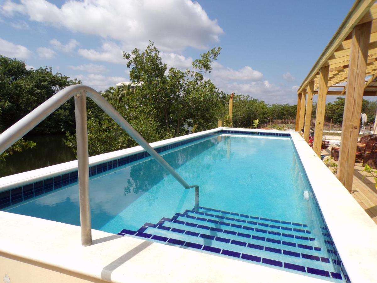 The Bnb On Triggerfish Close To The Airport Ladyville Exterior photo